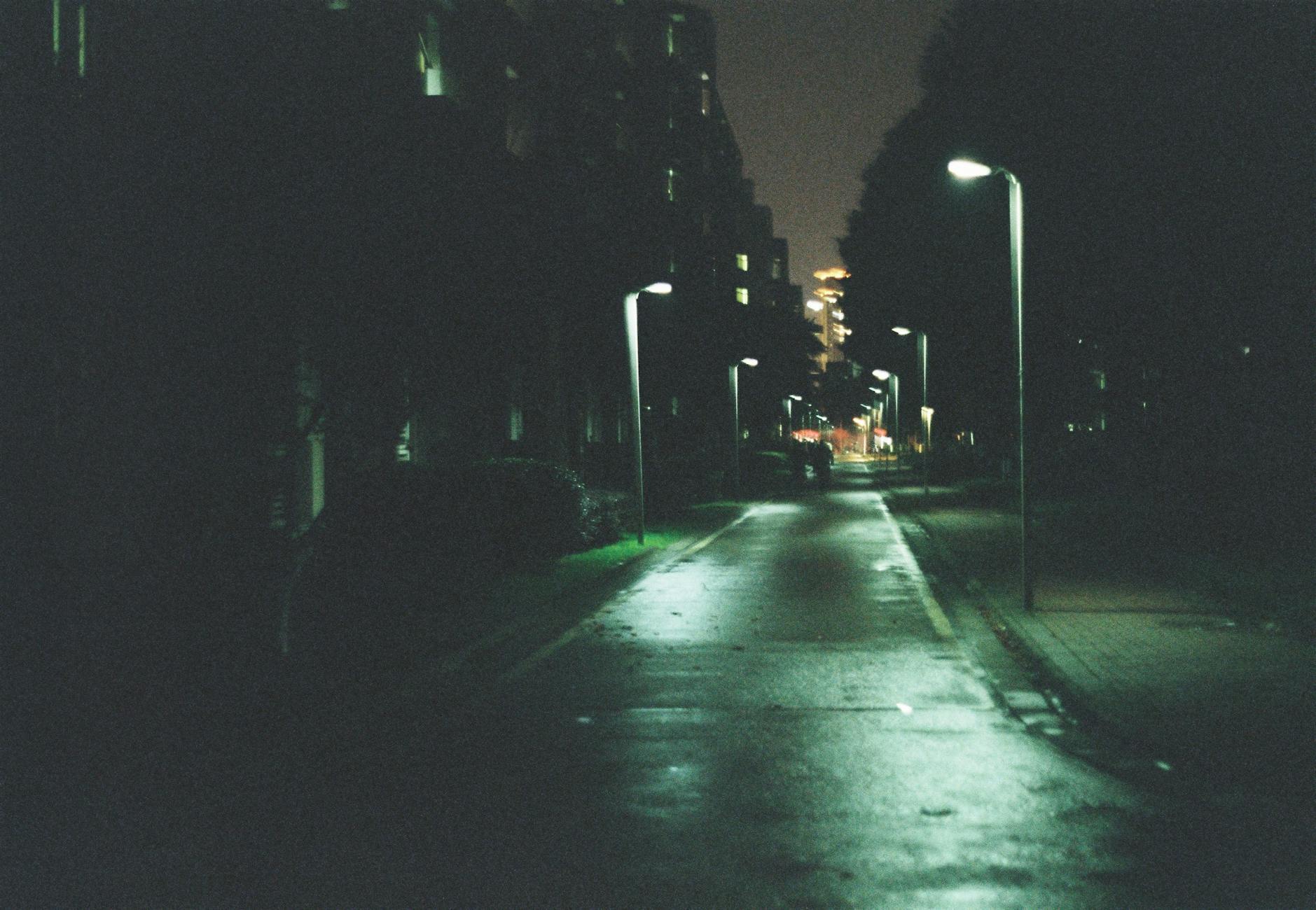 an alley at night